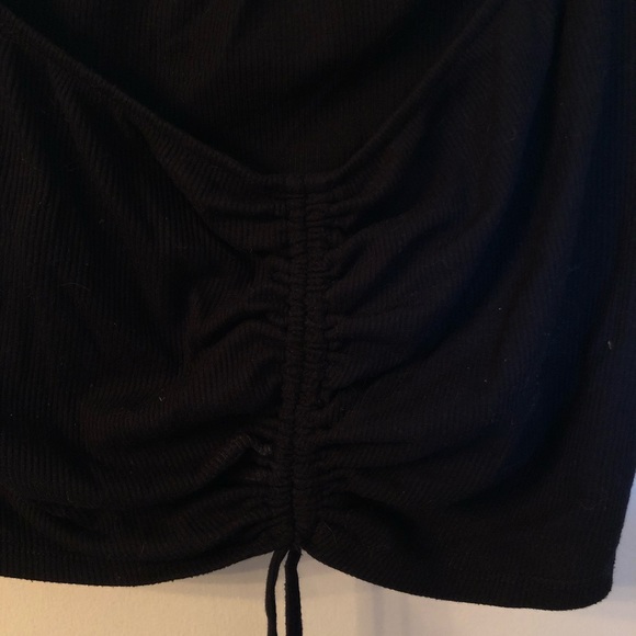 Block Forever 21 Crop atop - Picture 3 of 3